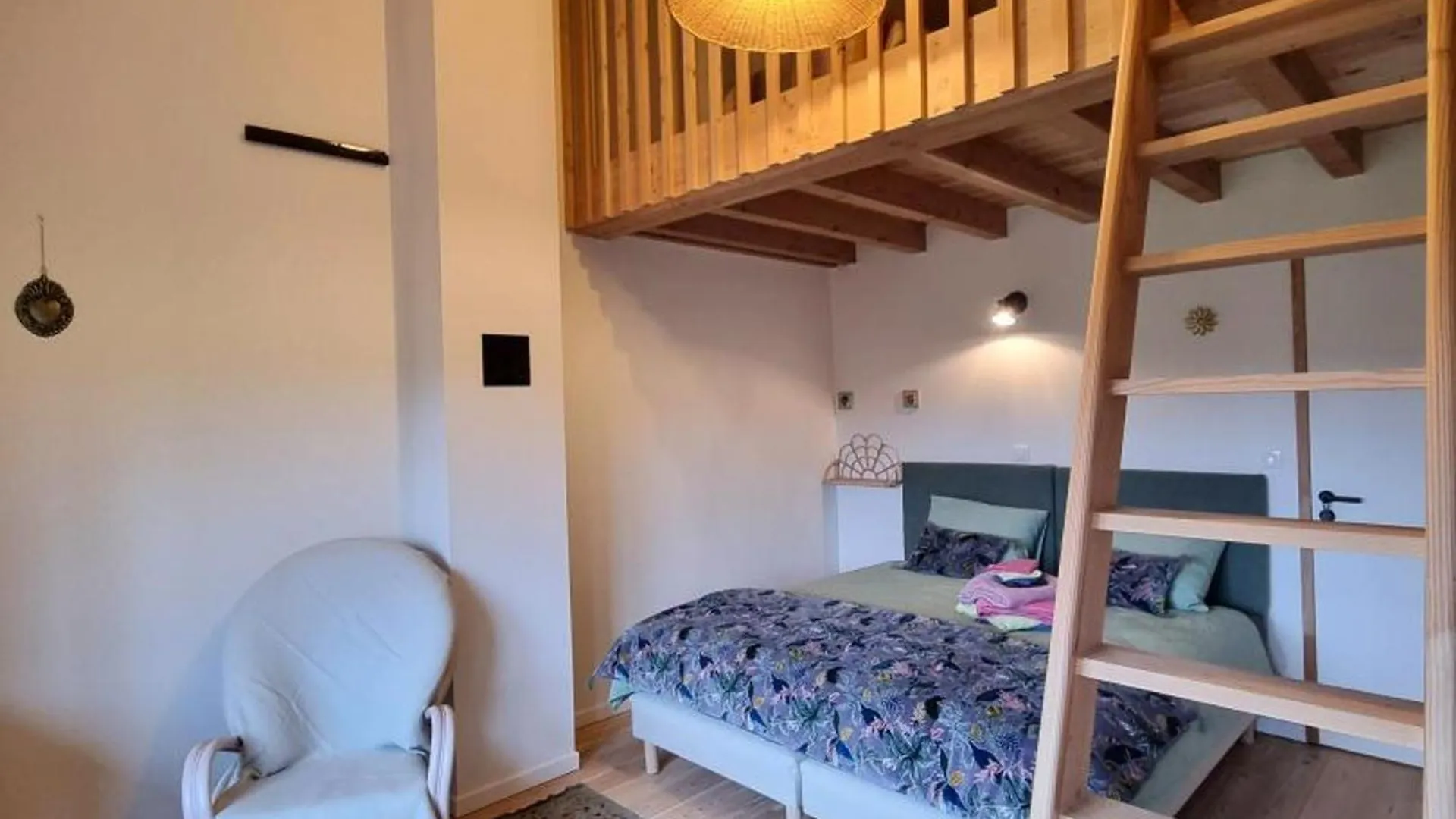Holiday home Gite Ecologique De Charme Au Cergne, Ideal Famille Et Randonneurs - Fr-1-496-351 Le Cergne
